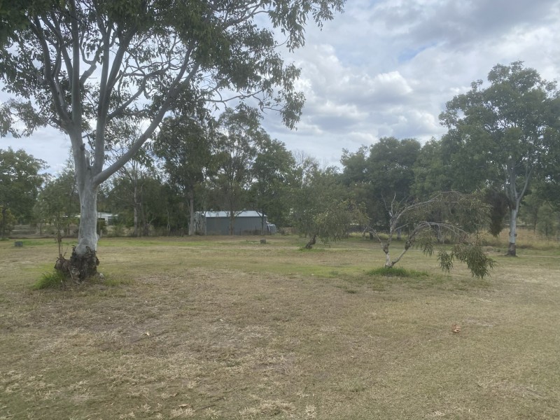 17 Hughes Road, Plainland QLD 4341