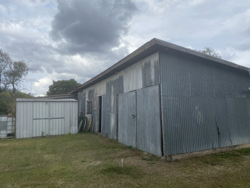 17 Hughes Road, Plainland QLD 4341