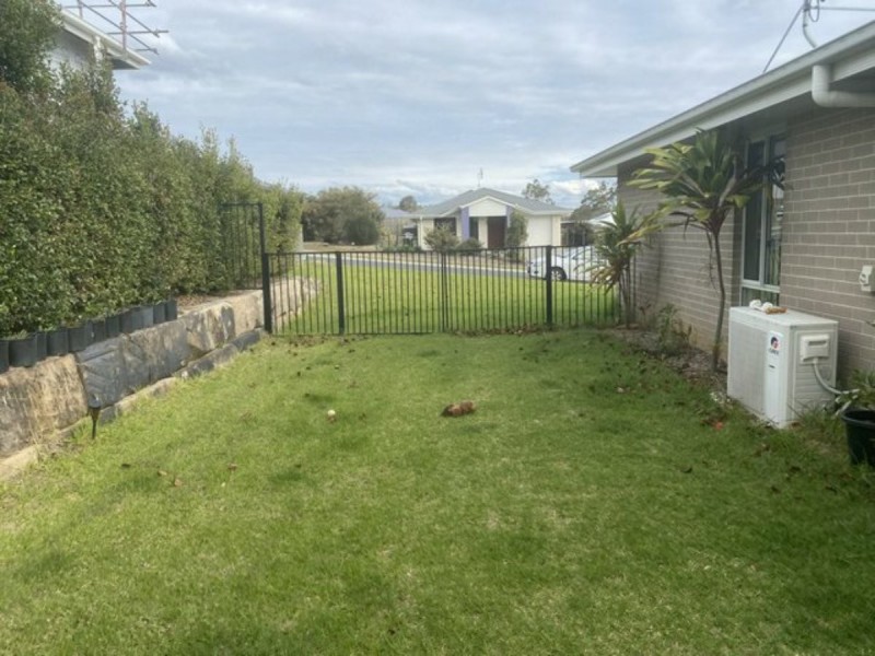 15 WOODSIDE  DRIVE, Gatton QLD 4343