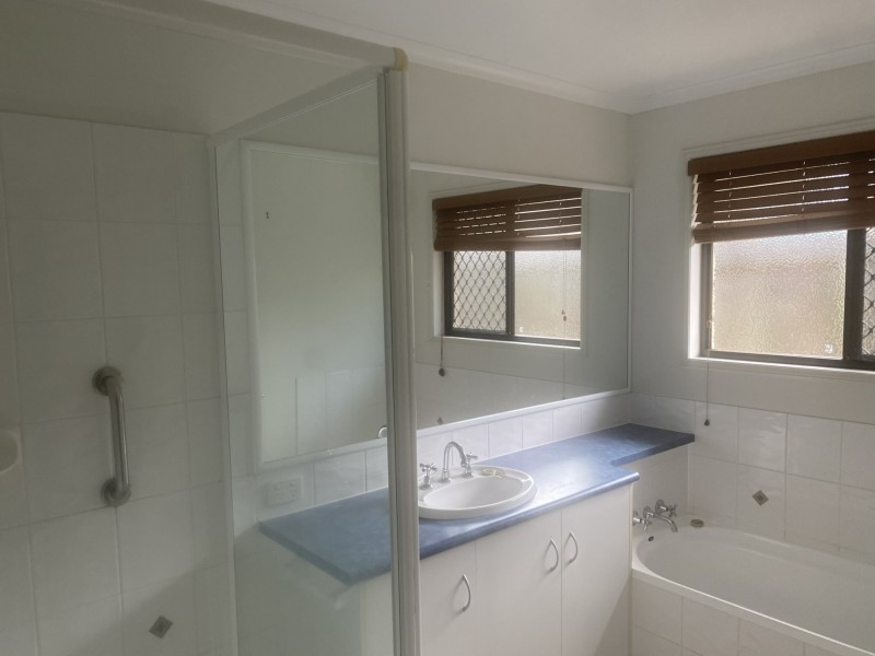 31 Davis Crescent, Gatton QLD 4343