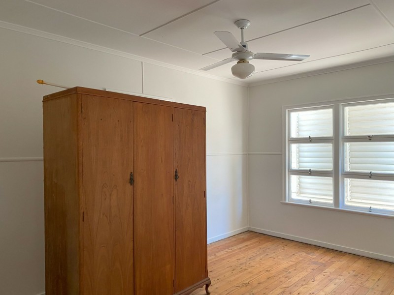 34 Kelly Road, Spring Creek QLD 4343