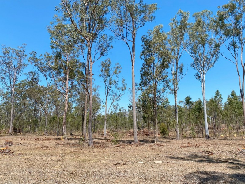 34 Kelly Road, Spring Creek QLD 4343