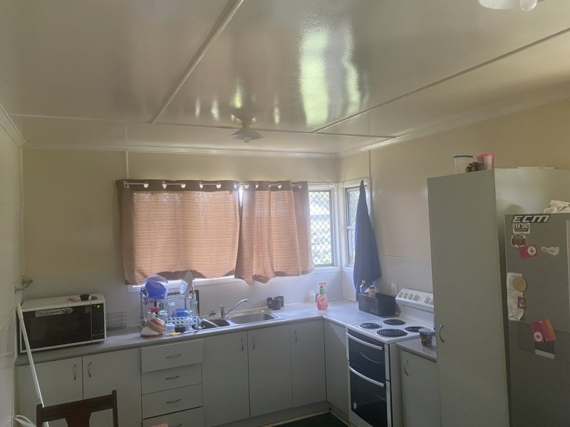 28 Lockyer Street, Gatton QLD 4343