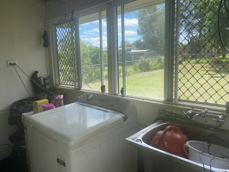 28 Lockyer Street, Gatton QLD 4343