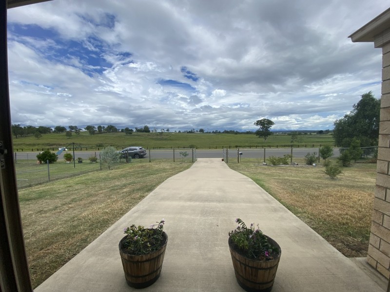 13 Ditchmen Drive, Grantham QLD 4347