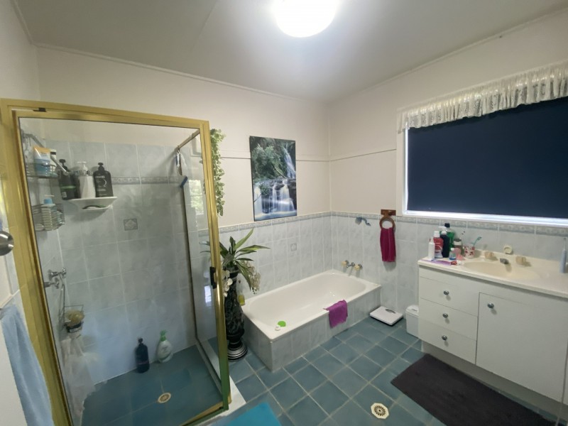 42 Donaldson Road, Plainland QLD 4341