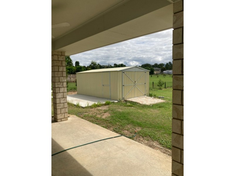 2 WESTWOOD CRESCENT, Hatton Vale QLD 4341