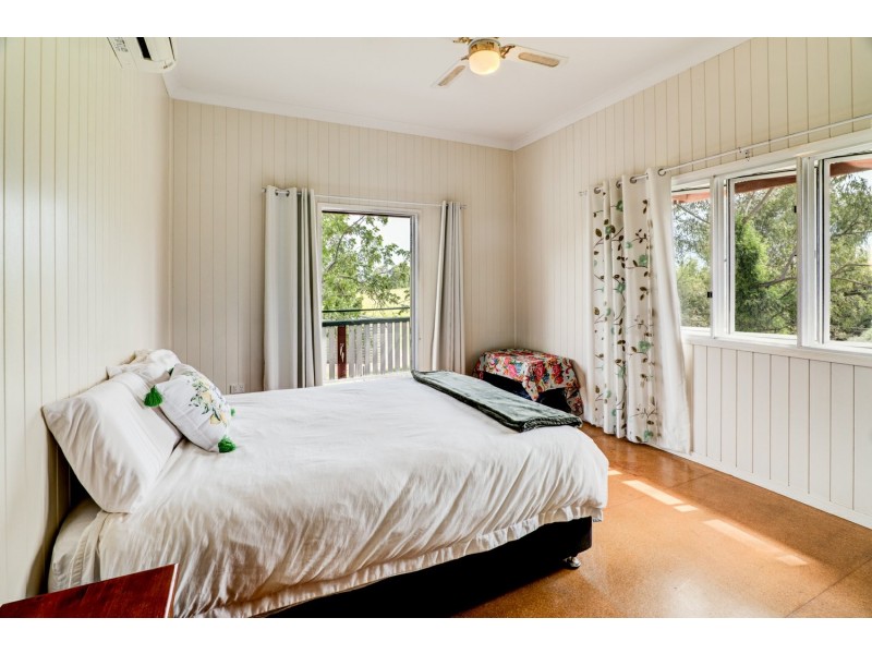 7 Harm Road, Forest Hill QLD 4342