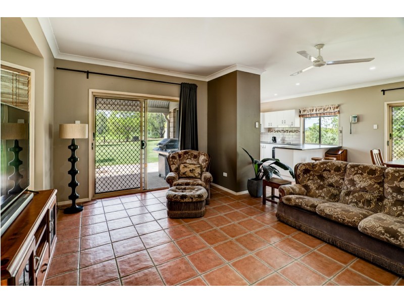 8 Harm Road, Forest Hill QLD 4342