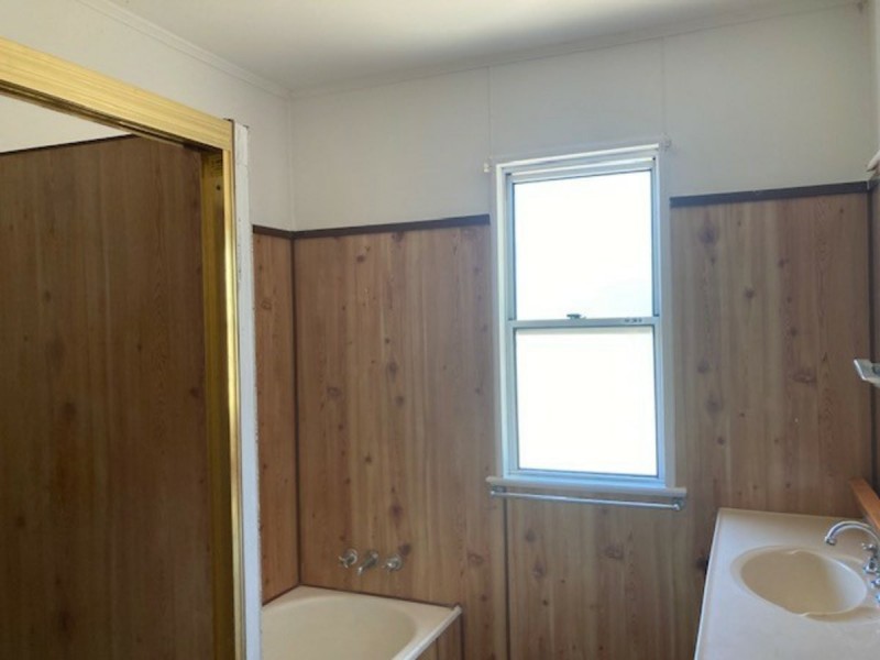 24 FITZROY STREET, Gatton QLD 4343