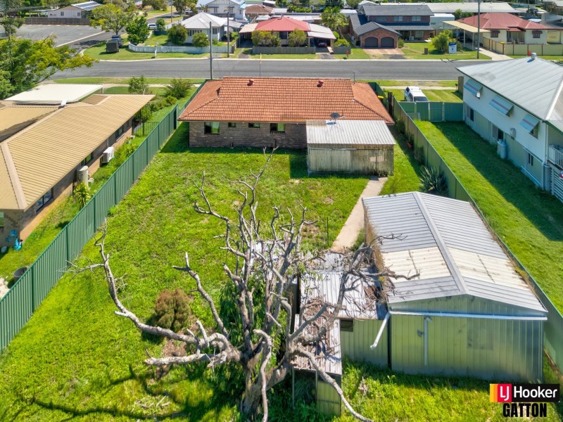 20 Pryde street, Lowood QLD 4311