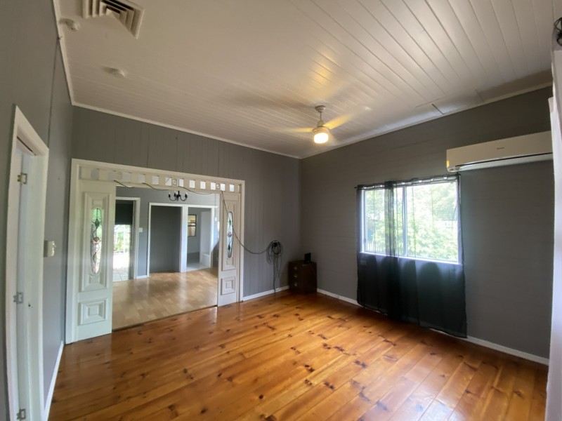 8 Whittle Street, Gatton QLD 4343