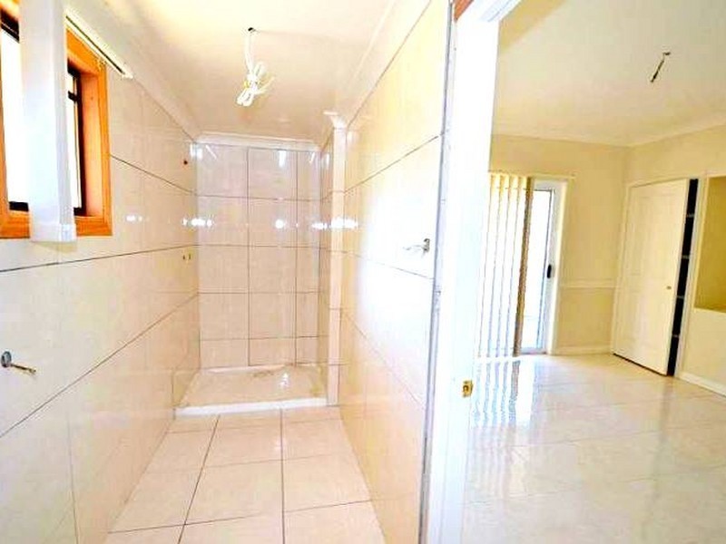 8 Pensacola Parade, Coominya QLD 4311