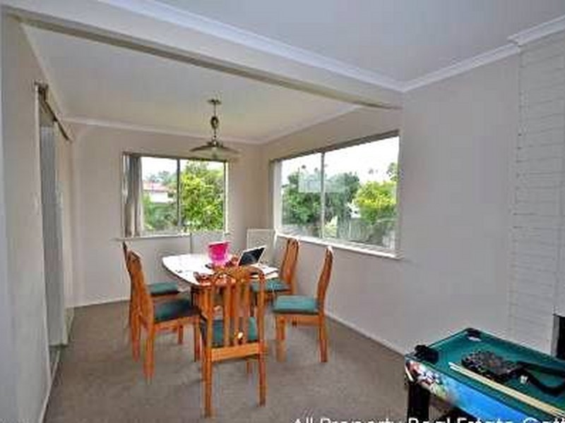 24 Hill Street, Gatton QLD 4343