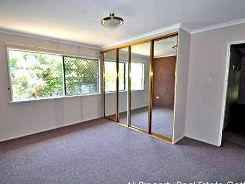 36 Hill Street, Gatton QLD 4343