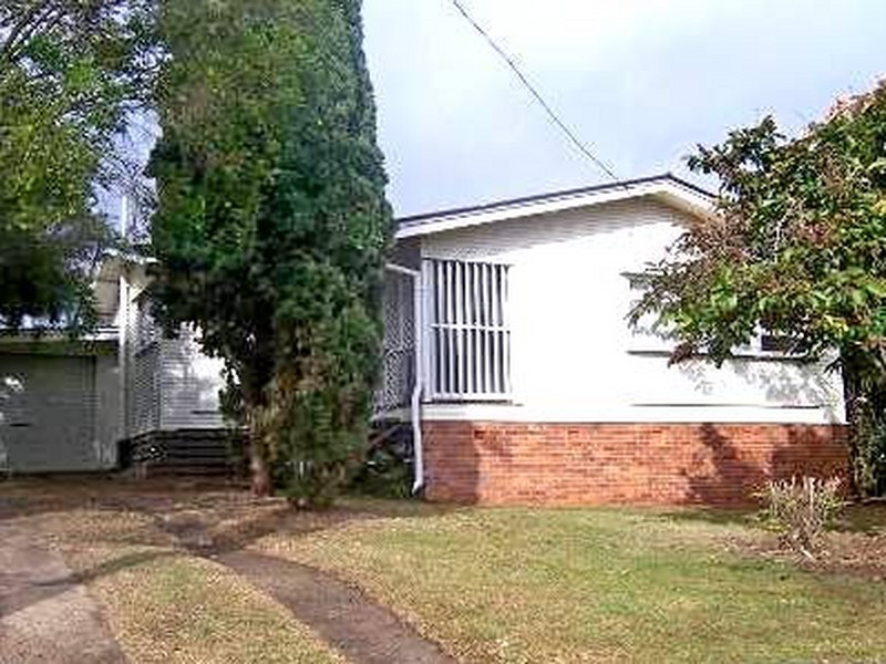 40 Whittle Street, Gatton QLD 4343