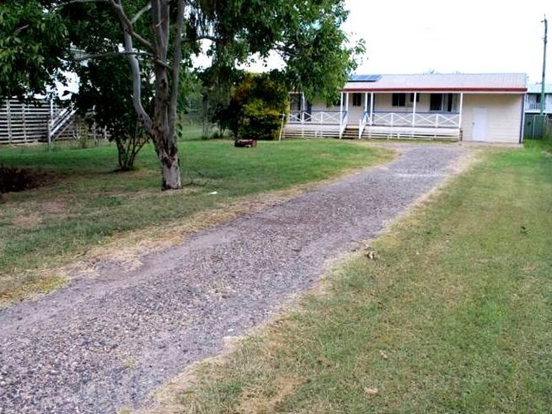 33 William Street, Forest Hill QLD 4342