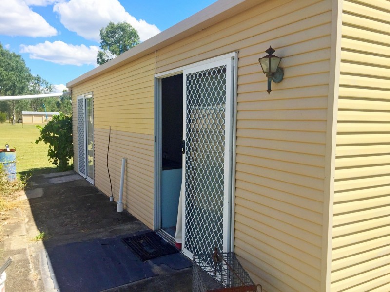 1 Waratah Drive, Morton Vale QLD 4343