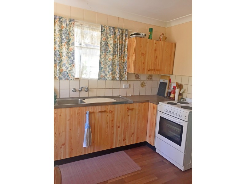 1 Waratah Drive, Morton Vale QLD 4343