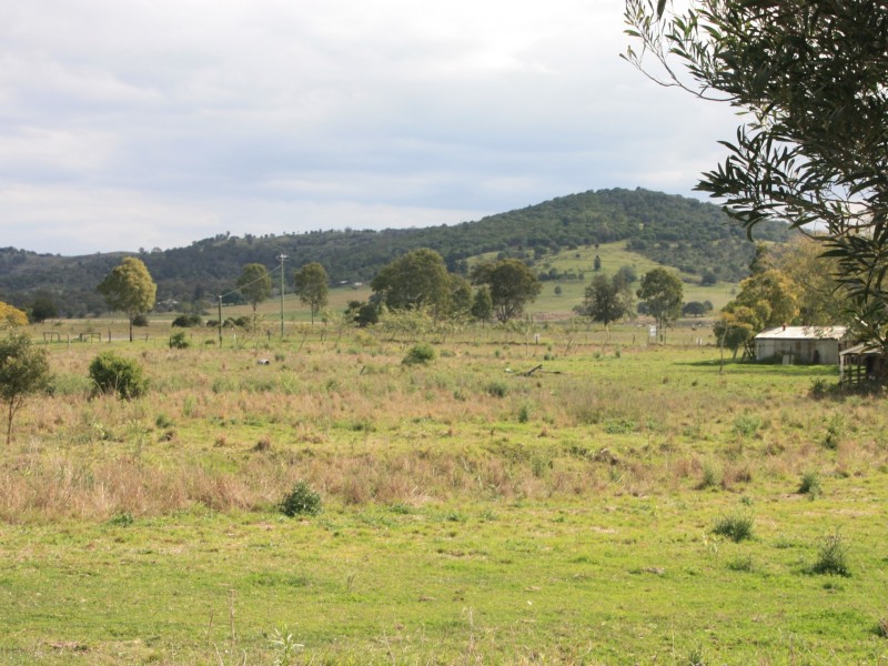 681 Lowood Minden Road, Coolana QLD 4311