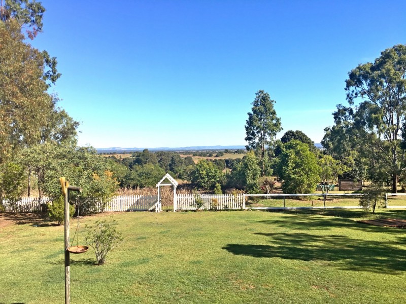 14 Silkwood Court, Glenore Grove QLD 4342