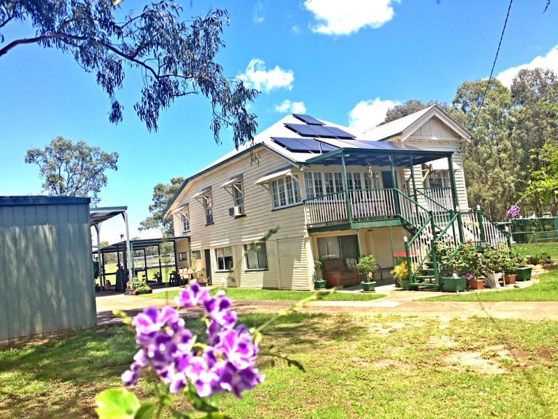 24 Haslingden Road, Lockyer Waters QLD 4311