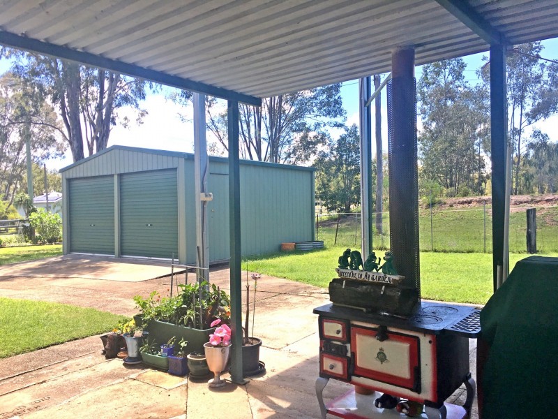 24 Haslingden Road, Lockyer Waters QLD 4311