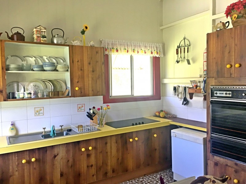 24 Haslingden Road, Lockyer Waters QLD 4311