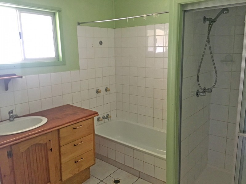 87 Forest Hill Fernvale Rd, Glenore Grove QLD 4342