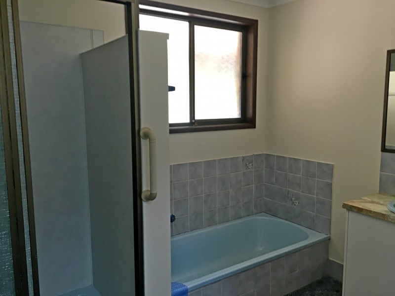 30 Flagstone Creek Road, Helidon QLD 4344