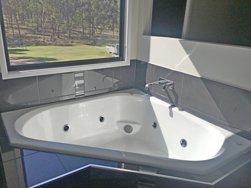 18 Spotted Gum Road, Gatton QLD 4343