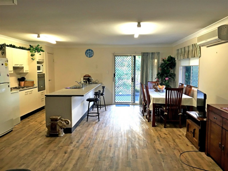 Kensington Grove QLD 4341
