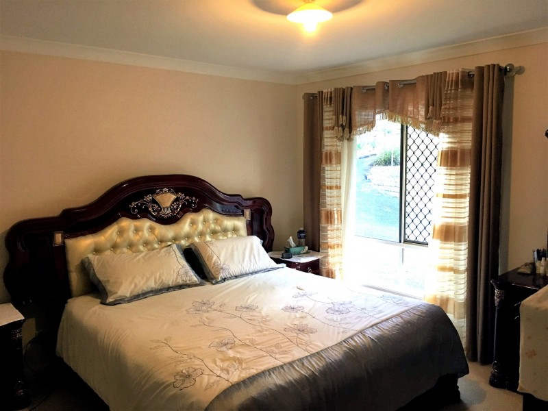 Kensington Grove QLD 4341