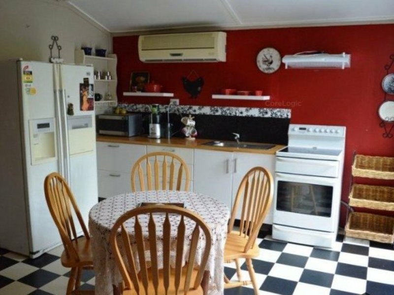 9 Patrick St, Laidley QLD 4341