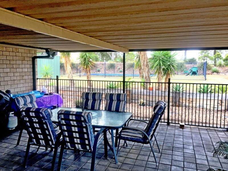 9 BOURKE STREET, Adare QLD 4343