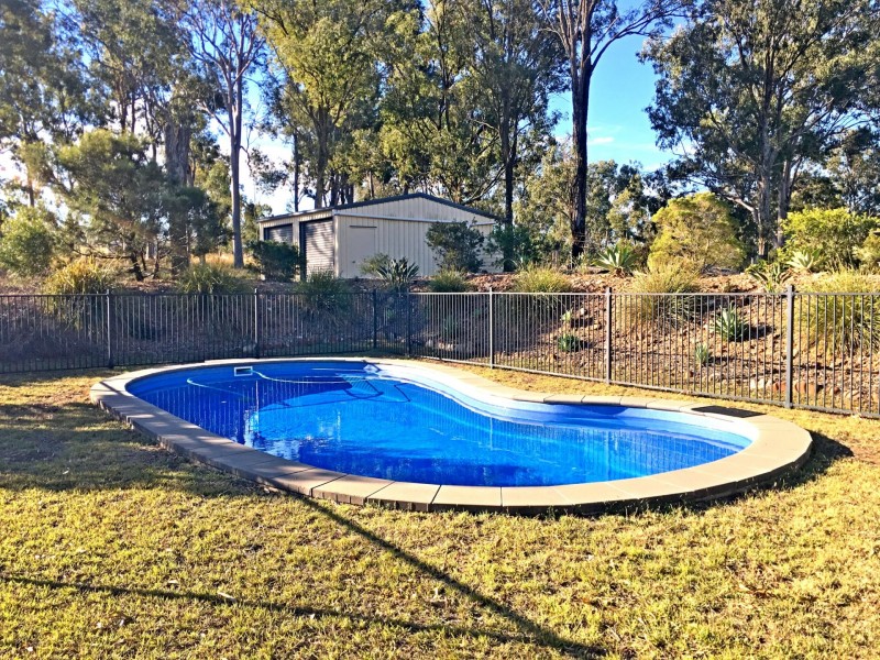 9 BOURKE STREET, Adare QLD 4343