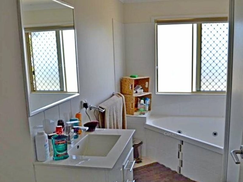 16 Curlew Place, Laidley Heights QLD 4341