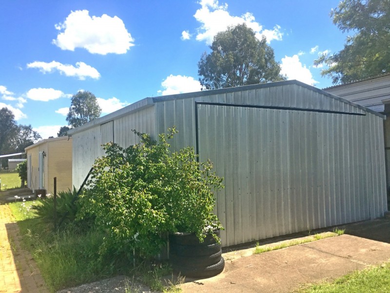 1 Waratah Drive, Morton Vale QLD 4343