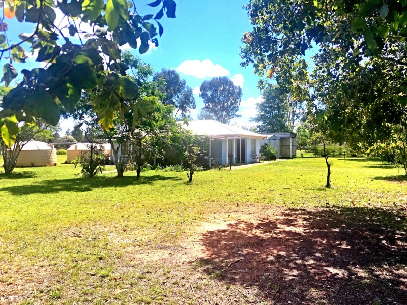 1 Waratah Drive, Morton Vale QLD 4343