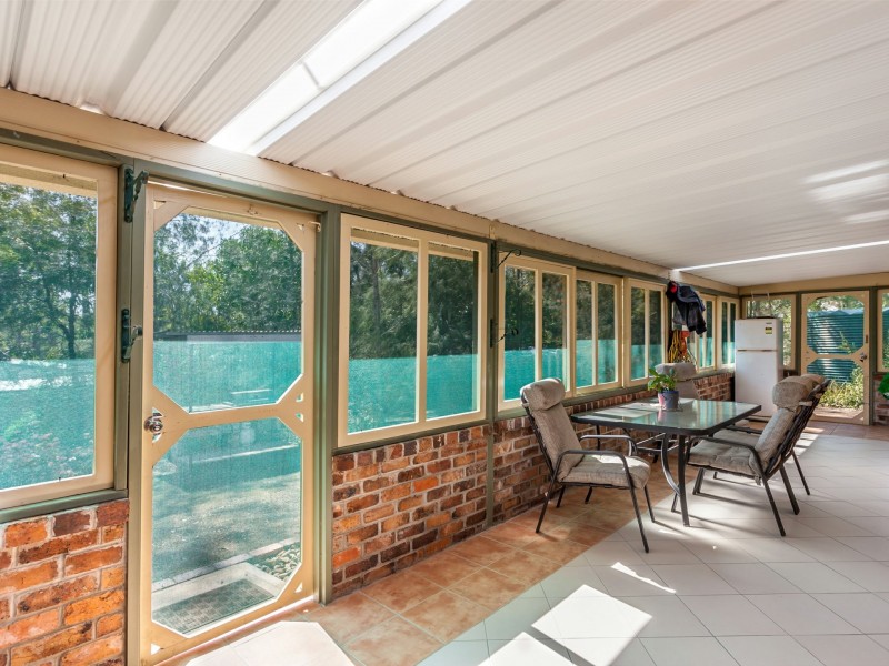 18 Australia 2 Drive, Kensington Grove QLD 4341