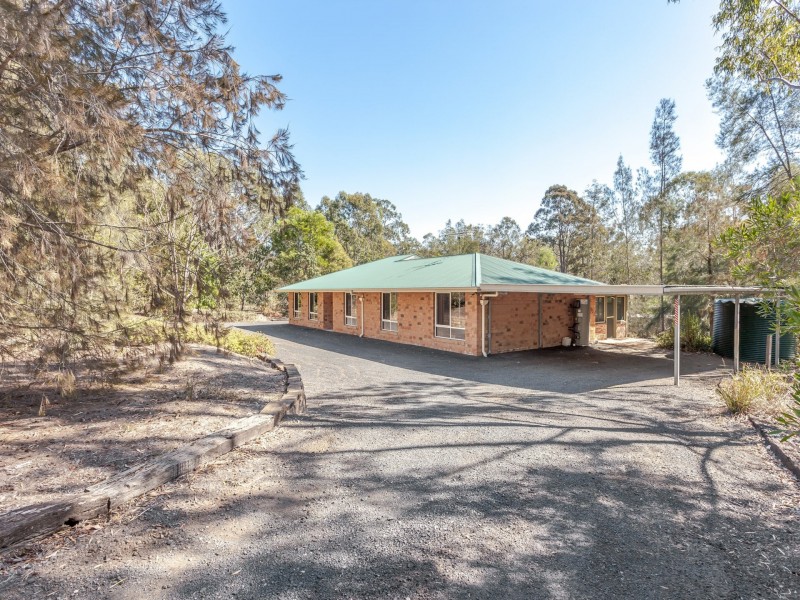 18 Australia 2 Drive, Kensington Grove QLD 4341