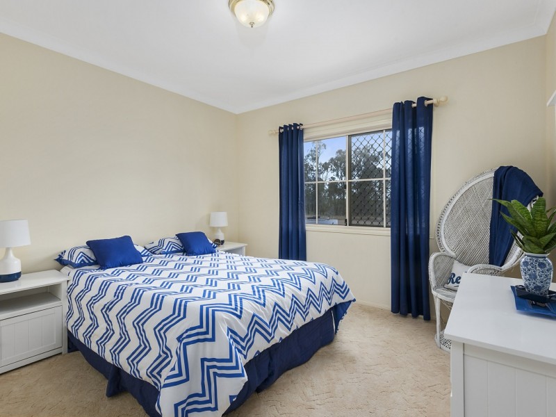 70 Lakes Drive, Laidley Heights QLD 4341
