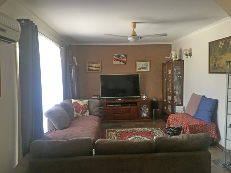 9 Falconer street, Gatton QLD 4343