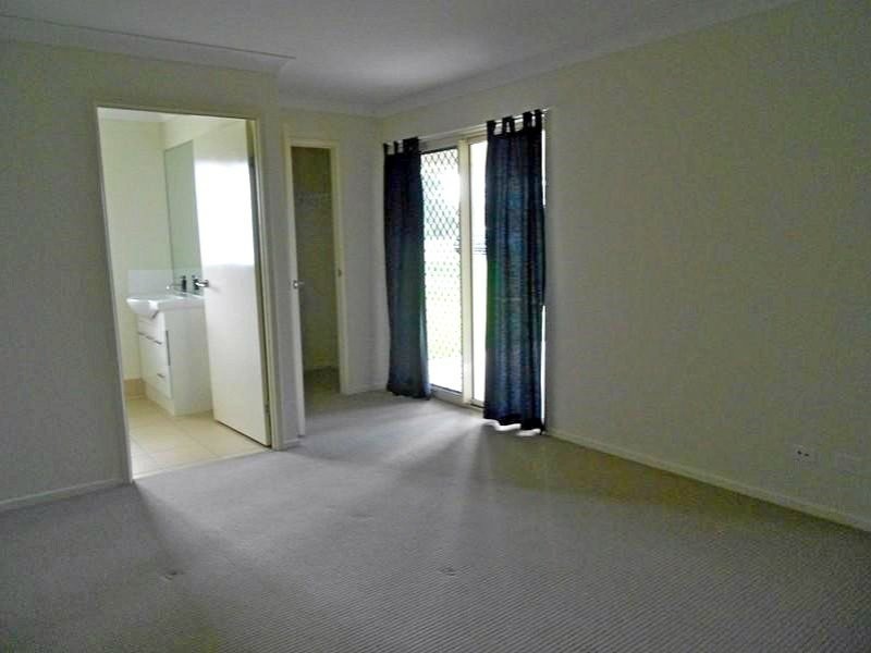 13 Cockatoo Drive, Adare QLD 4343