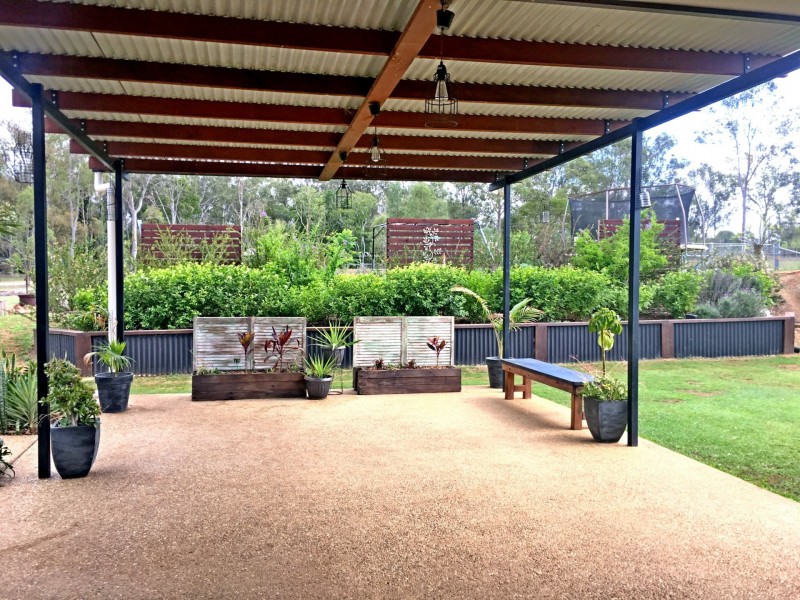 10 Mountain View, Adare QLD 4343