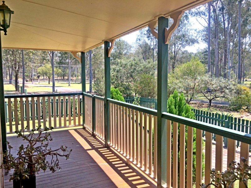 32 Qually Road, Lockyer Waters QLD 4311