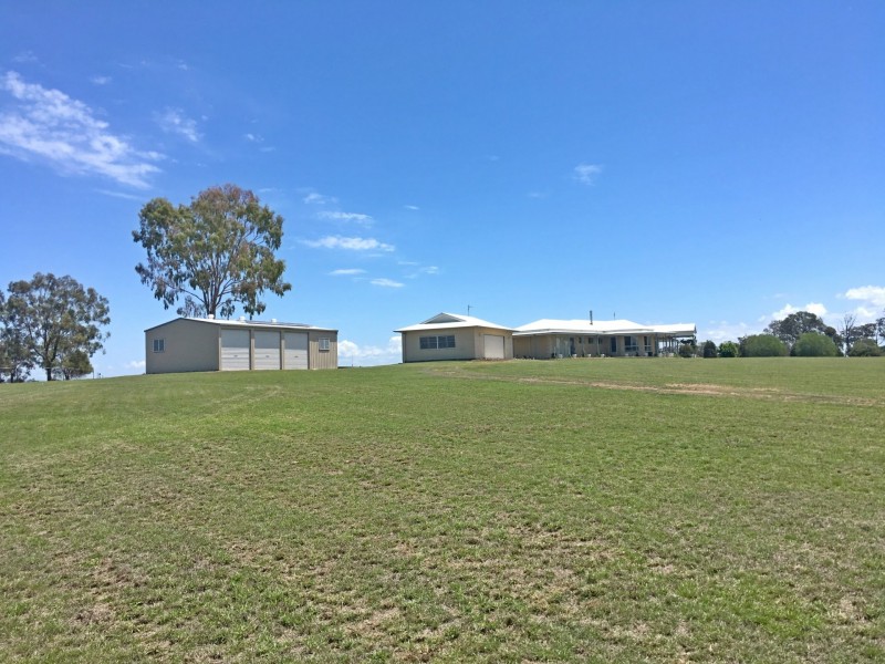13 Zabel Drive, Plainland QLD 4341
