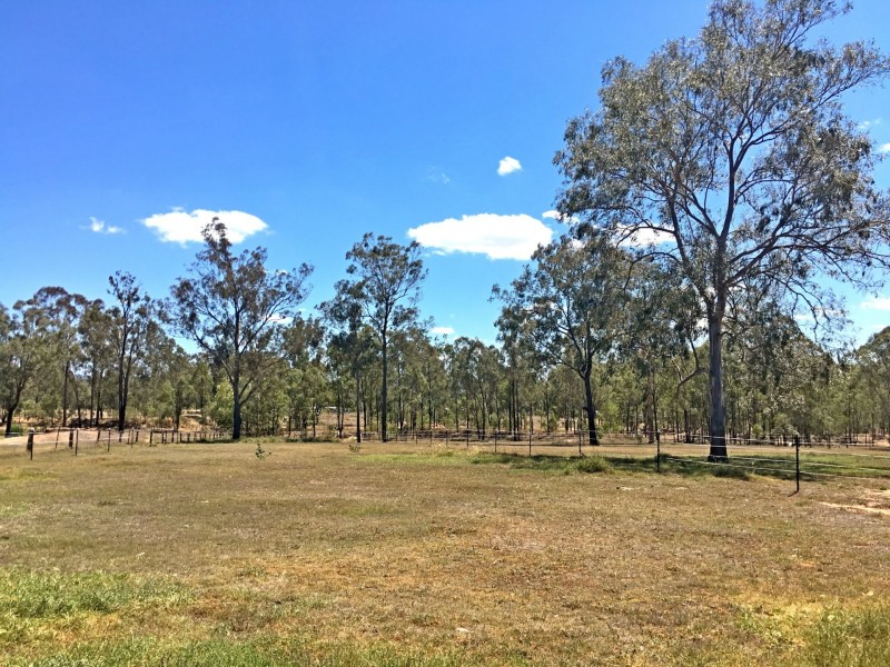 147 Old Toowoomba Rd, Placid Hills QLD 4343