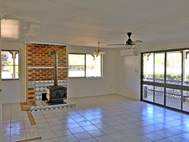 147 Old Toowoomba Rd, Placid Hills QLD 4343