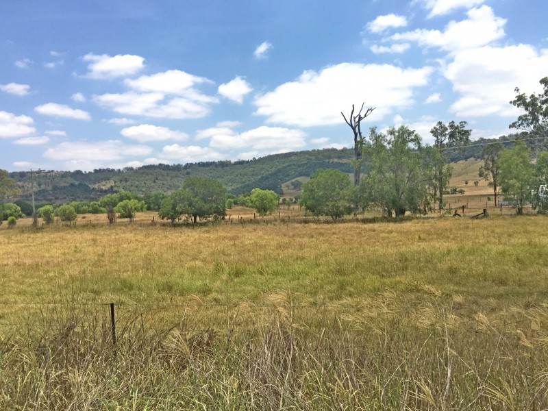 31 Summerholm Road, Summerholm QLD 4341